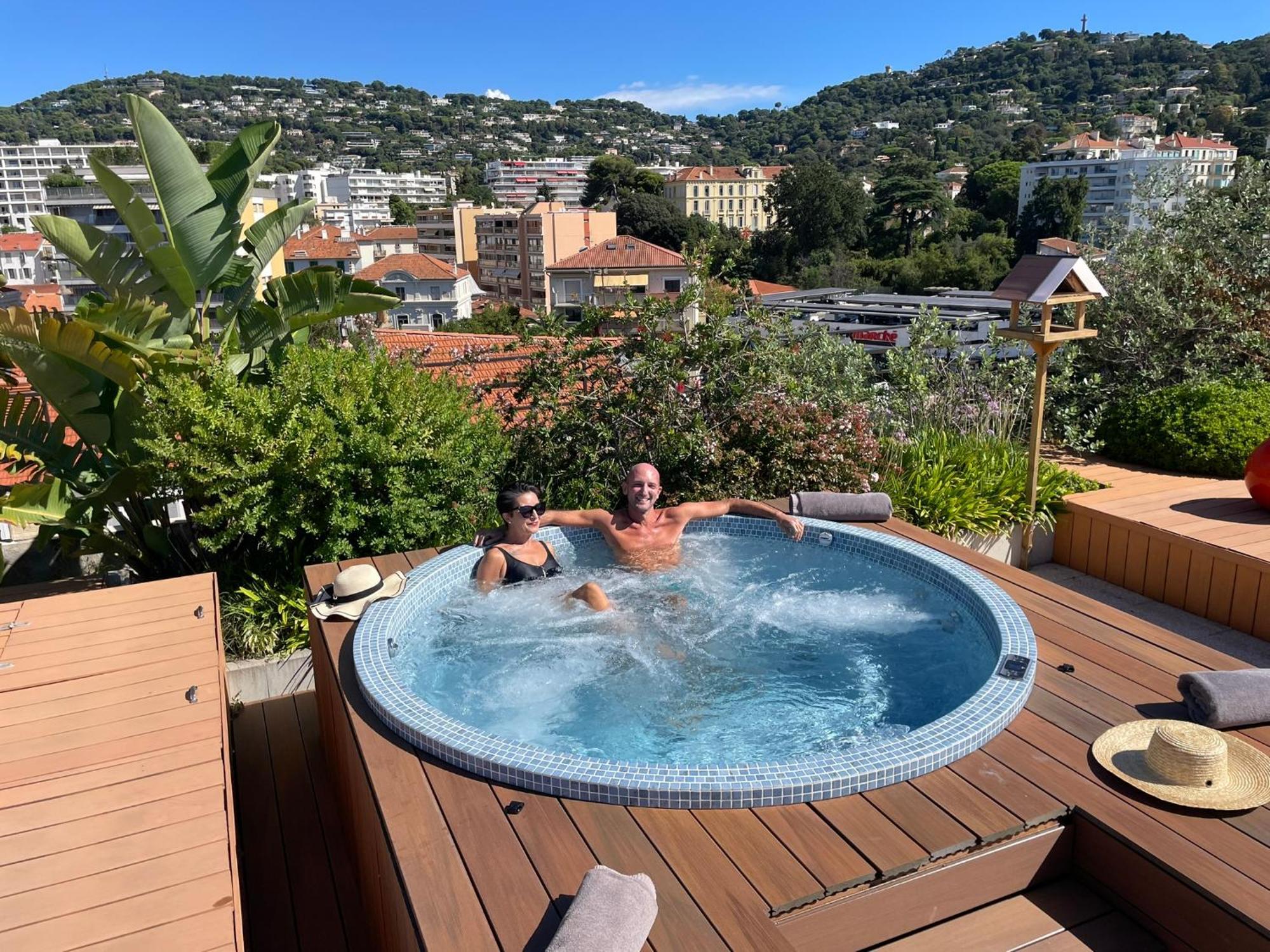 Best Western Premier Le Patio Des Artistes Wellness Jacuzzi Cannes Exterior photo